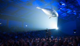 Lichtshow bei den Highlights der Physik