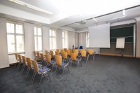 Mittlerer Hörsaal im Stiftsgebäude des Physikzentrum Bad Honnef