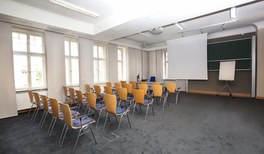 mittlerer-hoersaal.jpg