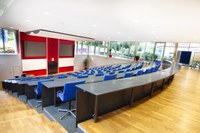 Großer Hörsaal im Stiftsgebäude des Physikzentrum Bad Honnef