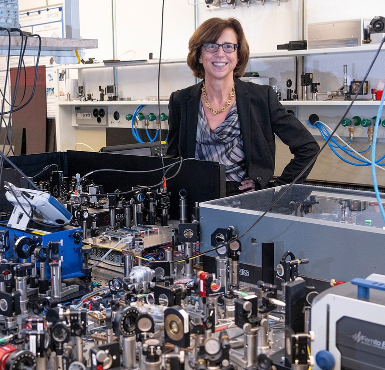 18245_Keller_Labs -3.jpg 18245_Keller_Labs -3.jpg