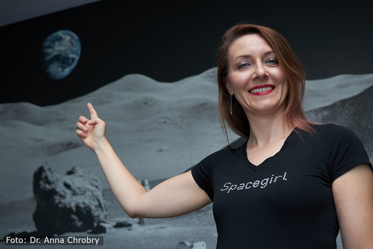 Dr. Anna Chrobry (Foto Dr. Anna Chrobry) Website.jpg