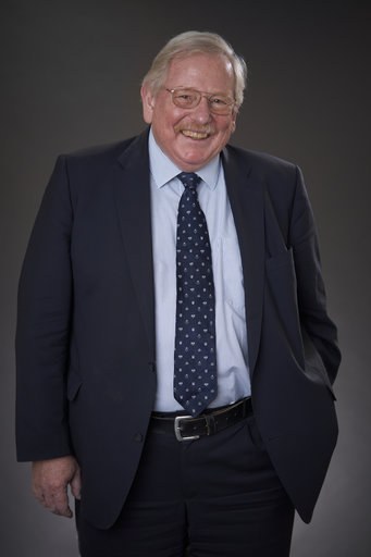 Reinhard Genzel © MPE / Jan Greune Reinhard Genzel © MPE / Jan Greune