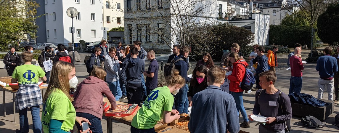 Pizza in der Mittagspause