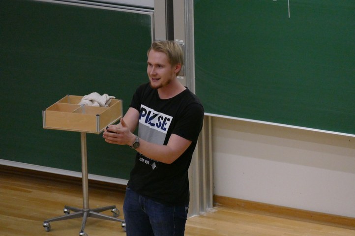 Slammer3 - PhysicsSlam18;  ©DPG / Gimm 2018