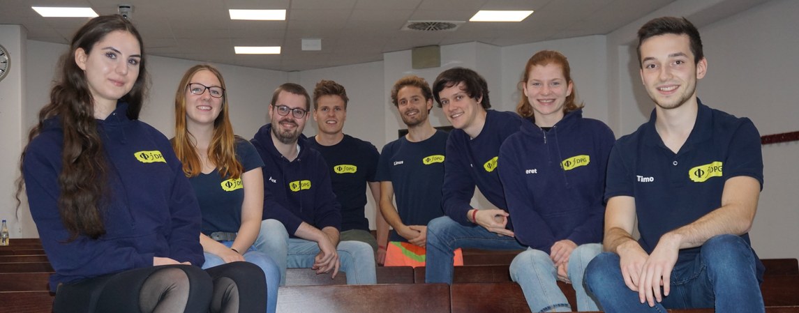 Das sollte so nicht sein. Schreib uns eine Mail, falls etwas nicht funktioniert!