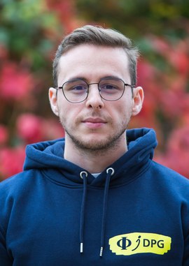 20241027-Tilman-Daab-Portrait-MV-Berlin-8987.jpg 20241027-Tilman-Daab-Portrait-MV-Berlin-8987.jpg