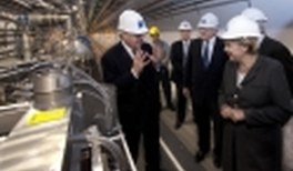 Large Hadron Collider und schwarze Löcher?