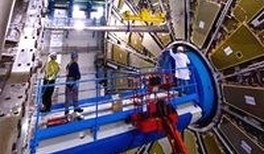 Kleine Teilchen, dunkle Materie, ferne Welten