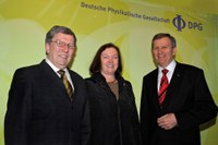 Präsidentschaftsübergabe Stachel-01.jpg Amtsübergabe im Magnus-Haus: W. Sander, J. Stachel, G. Litfin (v.l.)