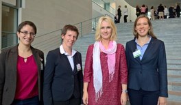 Vertreterinnen der jDPG und des AKC im Kanzleramt