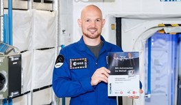 Spannende Experimente mit Astro-Alex im All
