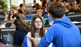 Virtuelle DPG-Schülertagung für physikbegeisterte Jugendliche