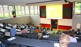 Mathematisch-naturwissenschaftliche Gesellschaften: Fort- und Weiterbildung von Lehrkräften ist keine Freizeitgestaltung!