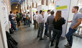 Von Hadronen, Kernen, Plasmen und Beschleunigern