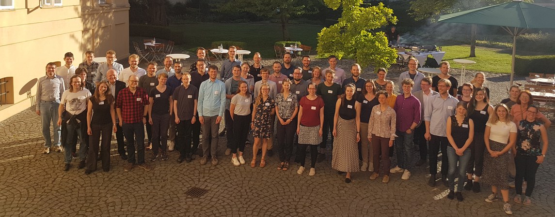 DPG geht in Führung