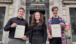 Die Nachwuchselite der Physik glänzte in Österreich