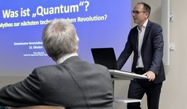 Eröffnungsvortrag im Anna-von-Helmholtz-Bau der PTB