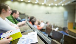 Blick zurück, Blick nach vorn: Physik-Frühjahrstagung in Karlsruhe beginnt