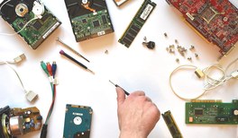 Für Reparatur und Weiterverwendung!