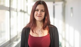 Wissenschaftsjournalistin Sabrina Patsch wird mit der Medaille für naturwissenschaftliche Publizistik ausgezeichnet